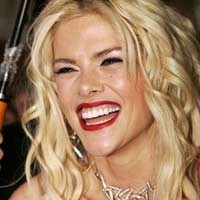 Anna Nicole Smith Benci Seks