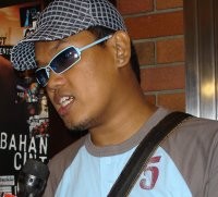 Warung Pisang Terbakar, Uya Tak Curigai Orang