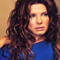 Operasi Payudara Gratis Ala Sandra Bullock