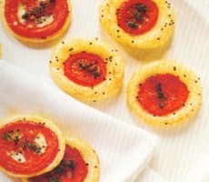 Menyiapkan Cocktail Party di Rumah