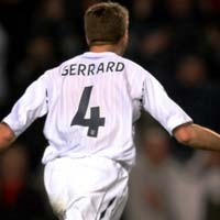 Gerrard Ungguli Lampard