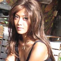 Tiara Lestari Telanjang Lagi