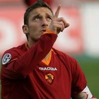 Totti Peringatkan Ferguson 