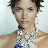 Halle Berry Tolak Film Storm, X-Men