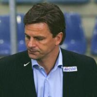 Hertha Depak Pelatih Goetz