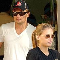 Leonardo DiCaprio Bantah Segera Punya Anak