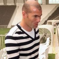 Galaxy Bujuk Zidane Gabung Beckham