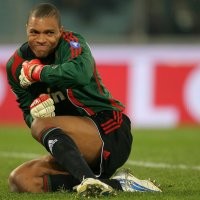 Dida Terancam Absen Lawan MU