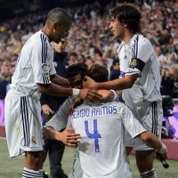 Kalahkan Valencia, Real Geser Sevilla