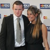 Rooney Protes Buku Dirinya