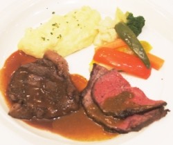 Menyajikan Wagyu Beef yang Lezat