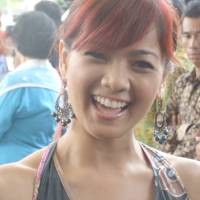 Nikahi Bintang Jomblo, Nirina: Ah Biasa Aja!