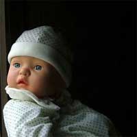 Demi Momongan, Pasutri Tawarkan Diri di Internet