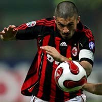 Gattuso Fit, Maldini Meragukan
