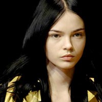 Tone Gelap Givenchy untuk Fall 2007