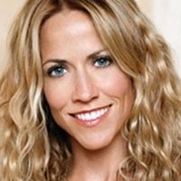 Tanpa Suami, Sheryl Crow Adopsi Anak 