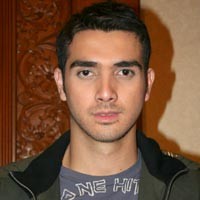 Fachri Albar Gandeng Marsha Timothy