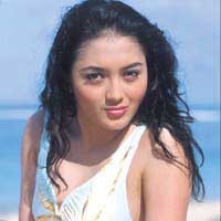 Alda Tenggak Obat Tidur dengan Minuman Keras