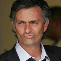 Gara-gara Anjing, Mourinho Ditahan