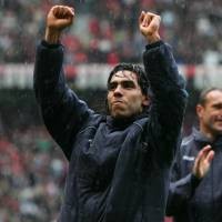 Rp 435 M untuk Tevez
