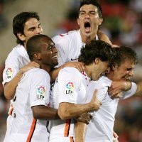 Valencia Tinggal Satu Poin Lagi