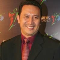 Sonny Tulung Butuh 11 Tahun Untuk Luncurkan Buku