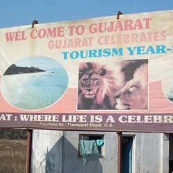 Kena Razia, Pedagang Komputer Mogok Massal