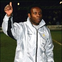 Pelatih Dipecat Setelah 10 Menit 