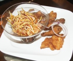 Pla Kapong Dad Diew (Kakap Goreng Salad Mangga)