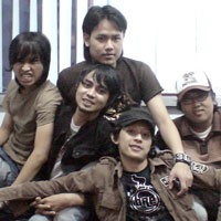 Rilis Album Perdana, Bre Coba Bunuh Diri