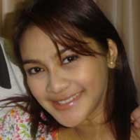 Maudy Koesnaedy Deg-degan Ajak Anak ke Mal