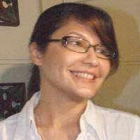 Tamara Bleszynski Goyang Pinggul di Penjara