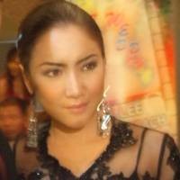 Tia Ivanka Melahirkan Jelang Tengah Malam