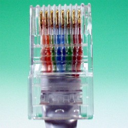 Kabel UTP Belum (Akan) Mati