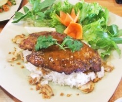 Bagai Dijamu Nyonya Vietnam