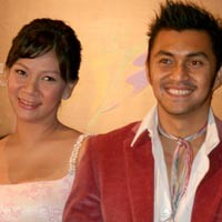 Susu Terbaik Dian Nitami Buat Anjasmara