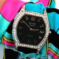 Jacqui Chazen Silk Watches yang Fashionable