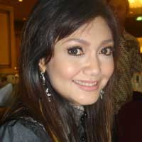 Bella Saphira Bantu Doakan Mayangsari