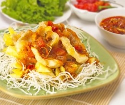 Selada Gurami Saus Dabu-Dabu