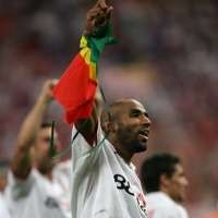 Kanoute Menangkan Sevilla
