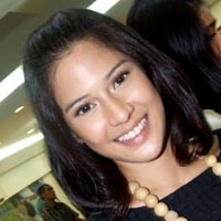 Jelang Sidang Skripsi, Dian Sastro Dapat A-