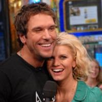 Cinta Lama Jessica Simpson Bersemi Kembali