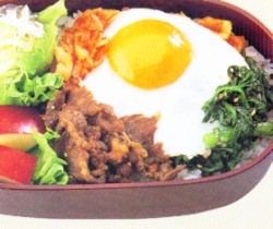 Lunch Box Donburi Daging Telur