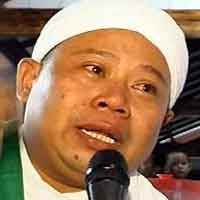 Istri Taufik Savalas Masih Belum Rela