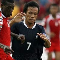 Tetap Menikah Sebelum Partai Krusial