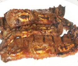 Beef Ribs With Easy BBQ Sauce