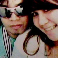 Ditanya Kasus, Ian Kasela Celingak-celinguk