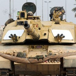 Menara BTS Dihancurkan Tank