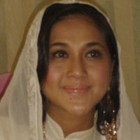 Paramitha Rusadi Tinggalkan Anak