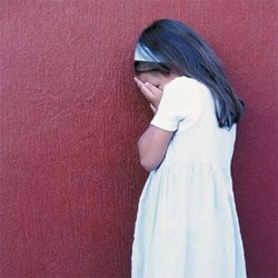 1 Dari 25 Pengguna Internet Usia Muda Diminta Berpose Syuurr